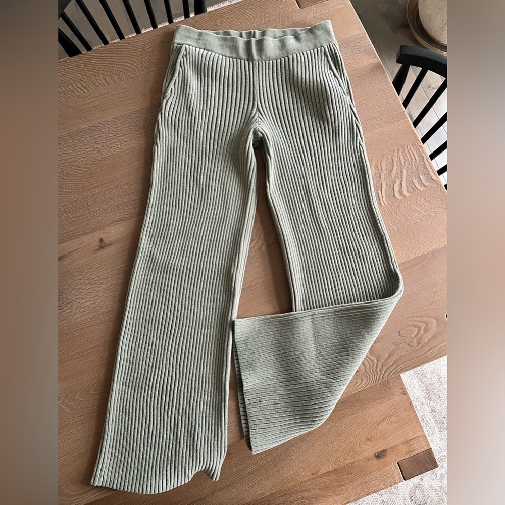 Dynamite Matching Set (Green) - Picture 1 of 5